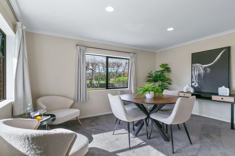Photo of property in 370 Tararua Road, Levin, 5571