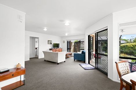 Photo of property in 14 Rogers Place, Fairview Downs, Hamilton, 3214