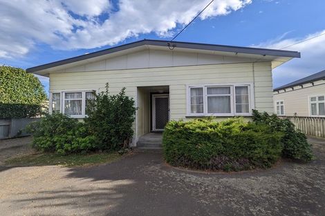 Photo of property in 37 Mako Mako Road, Levin, 5510
