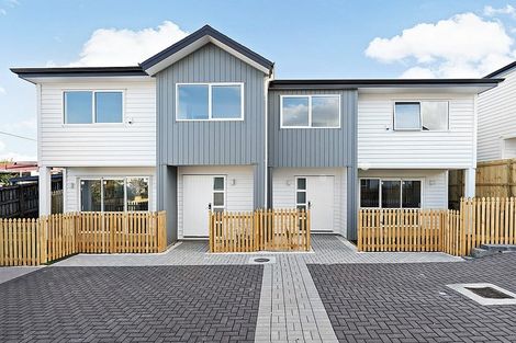 Photo of property in 8/4118a Great North Road, Glen Eden, Auckland, 0602