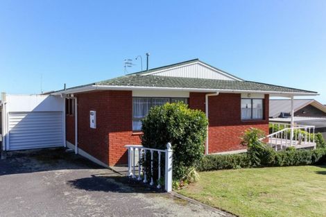 Photo of property in 1/16 Kellyville Heights, Merrilands, New Plymouth, 4312