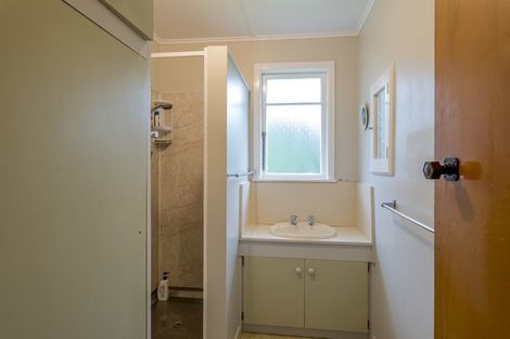 Photo of property in 11 Iti Street, Otaki, 5512