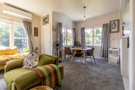 Photo of property in 5 Limbrick Street, Waipawa, 4210