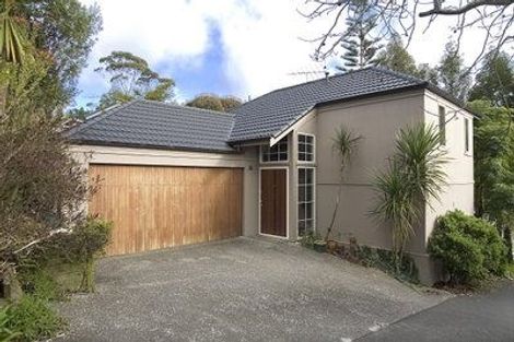 Photo of property in 50a Pupuke Road, Hillcrest, Auckland, 0627