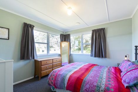 Photo of property in 2 Saint Johns Avenue, Tuakau, 2121