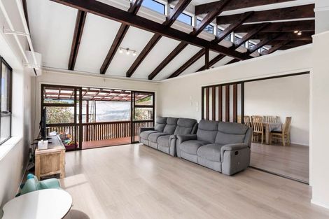 Photo of property in 157 Triangle Road, Massey, Auckland, 0614