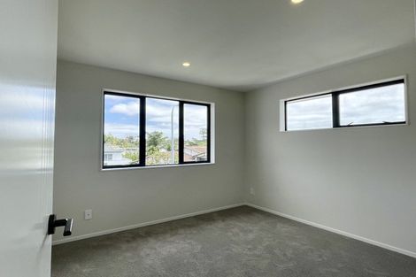 Photo of property in 3c Kaniere Place, Half Moon Bay, Auckland, 2012