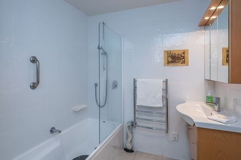 Photo of property in 24/4u Seaview Road, Paraparaumu Beach, Paraparaumu, 5032