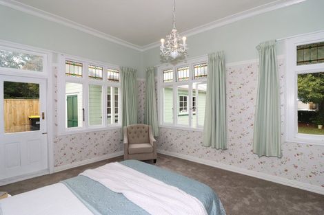 Photo of property in 206 Main Street, Greytown, 5712