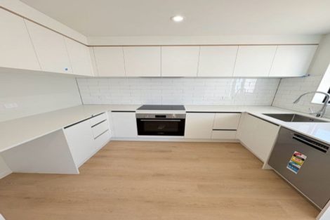 Photo of property in 27c Te Atatu Road, Te Atatu South, Auckland, 0610