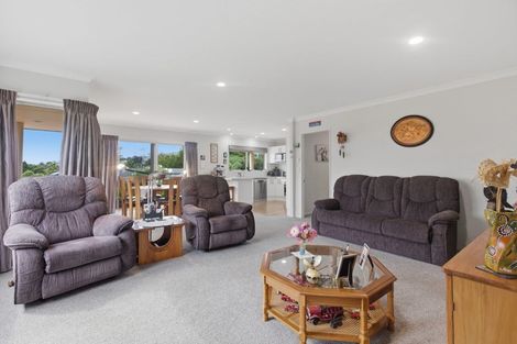 Photo of property in 94 Osprey Drive, Welcome Bay, Tauranga, 3112