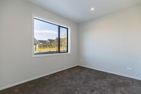 Photo of property in 17 Obelisk Street, Wanaka, 9305