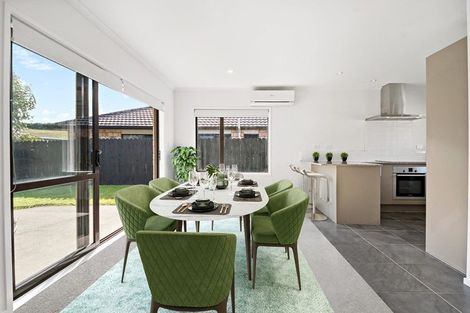 Photo of property in 33 Willowgrange Place, Pukekohe, 2120