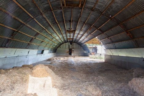 Photo of property in 128 Waihakeke Road, Waihakeke, Carterton, 5792