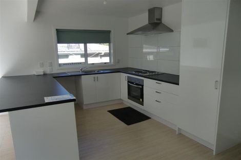 Photo of property in 6 Hillside Crescent, Westown, New Plymouth, 4310