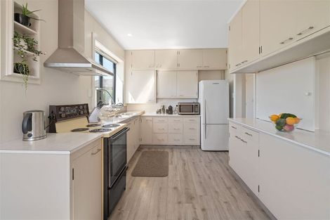 Photo of property in 28 Queens Drive, Allenton, Ashburton, 7700