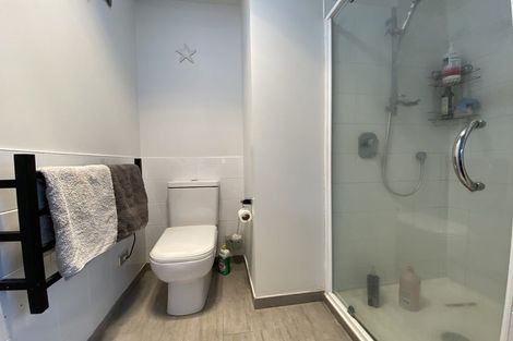 Photo of property in 78 Gunner Drive, Te Atatu Peninsula, Auckland, 0610