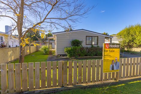 Photo of property in 2 Burmah Street, Aramoho, Whanganui, 4500