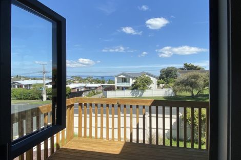 Photo of property in 20 Toroa Street, Torbay, Auckland, 0630