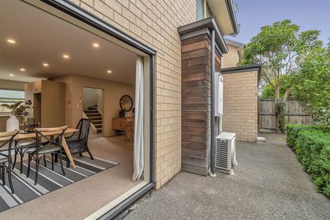 Photo of property in 15a Burdale Street, Riccarton, Christchurch, 8011