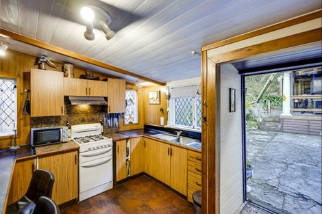 Photo of property in 93 Shakespeare Road, Bluff Hill, Napier, 4110