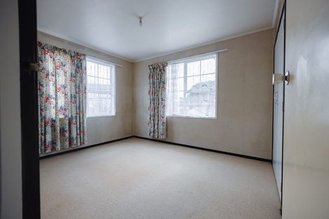 Photo of property in 14 Granville Drive, Massey, Auckland, 0614