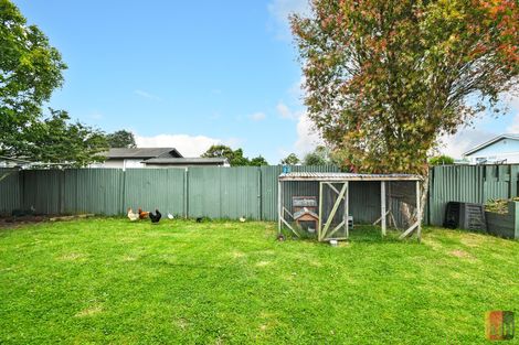 Photo of property in 2/15 Winiata Terrace, Papakura, 2110