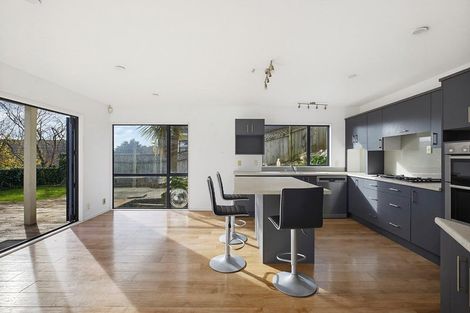 Photo of property in 28 Sailmaker Close, Whitby, Porirua, 5024