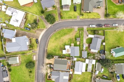 Photo of property in 4 Endeavour Close, Whitianga, 3510