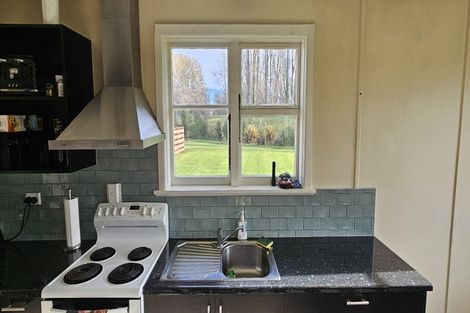 Photo of property in 97 Kainga Road, Kainga, Christchurch, 8083