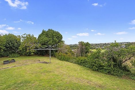 Photo of property in 100 Sylvan Avenue, Northcote, Auckland, 0627