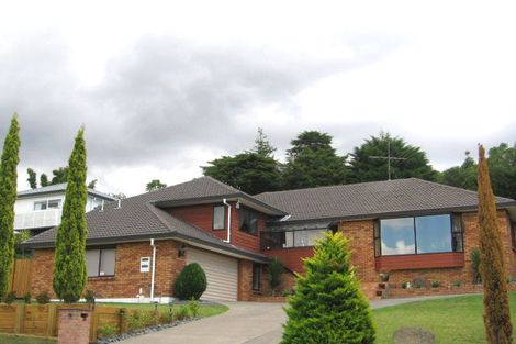 Photo of property in 47 Crestview Place, Browns Bay, Auckland, 0630