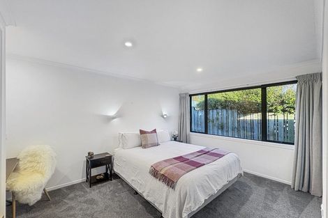 Photo of property in 1 Aotea Crescent, Gore, 9710