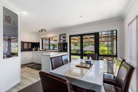 Photo of property in 57 Cartmel Avenue, Massey, Auckland, 0614