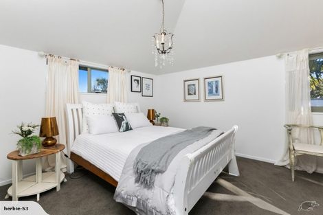 Photo of property in 285a Oceanbeach Road, Mount Maunganui, 3116