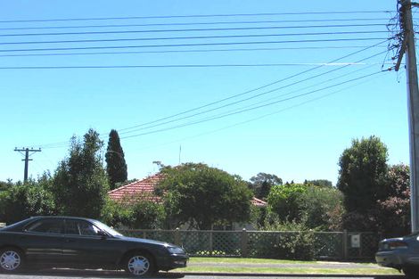 Photo of property in 1/45 Shakespeare Road, Milford, Auckland, 0620