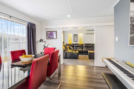 Photo of property in 11 Marybank Mews, Highbury, Palmerston North, 4412