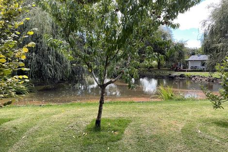 Photo of property in 21 Frank Knight Place, Waiuku, 2123