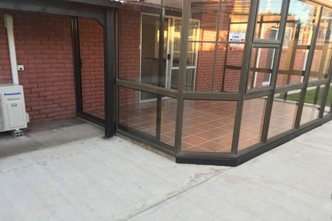 Photo of property in 2 Branksome Place, Parklands, Christchurch, 8083