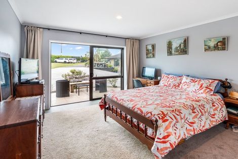 Photo of property in 48 Travers Road, Te Kauwhata, 3782