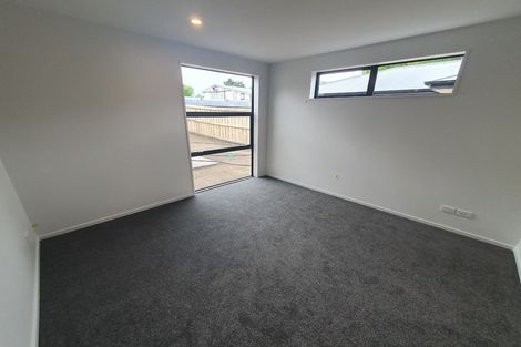 Photo of property in 12 Fairbairn Close, Halswell, Christchurch, 8025