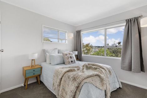 Photo of property in 12 Stanmore Bay Road, Stanmore Bay, Whangaparaoa, 0932