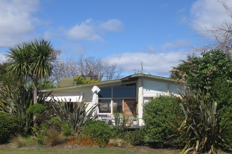 Photo of property in 22 Rainbow Drive, Rainbow Point, Taupo, 3330