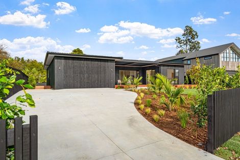 Photo of property in 67a Sandpiper Avenue, Point Wells, 0986
