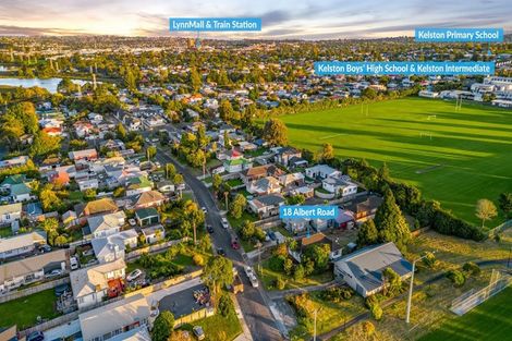 Photo of property in 18 Albert Road, Kelston, Auckland, 0602