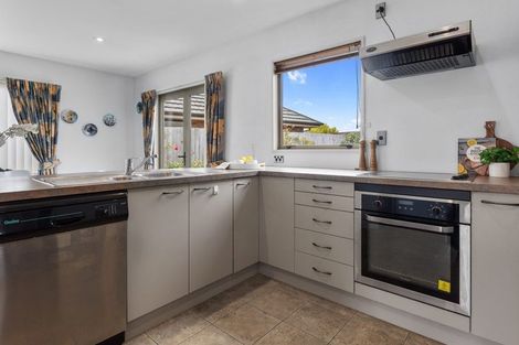 Photo of property in 5 Matawai Close, Rangiora, 7400