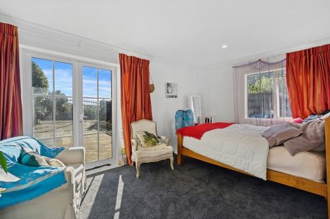 Photo of property in 78 Grays Road, Camborne, Porirua, 5026