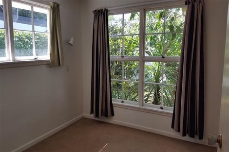 Photo of property in 8 Moorpark Place, Ilam, Christchurch, 8041