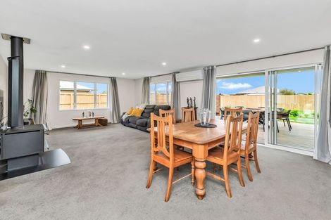 Photo of property in 30 Burnham School Road, Rolleston, 7614