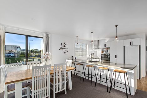 Photo of property in 23 Tarata Grove, Lansdowne, Masterton, 5810